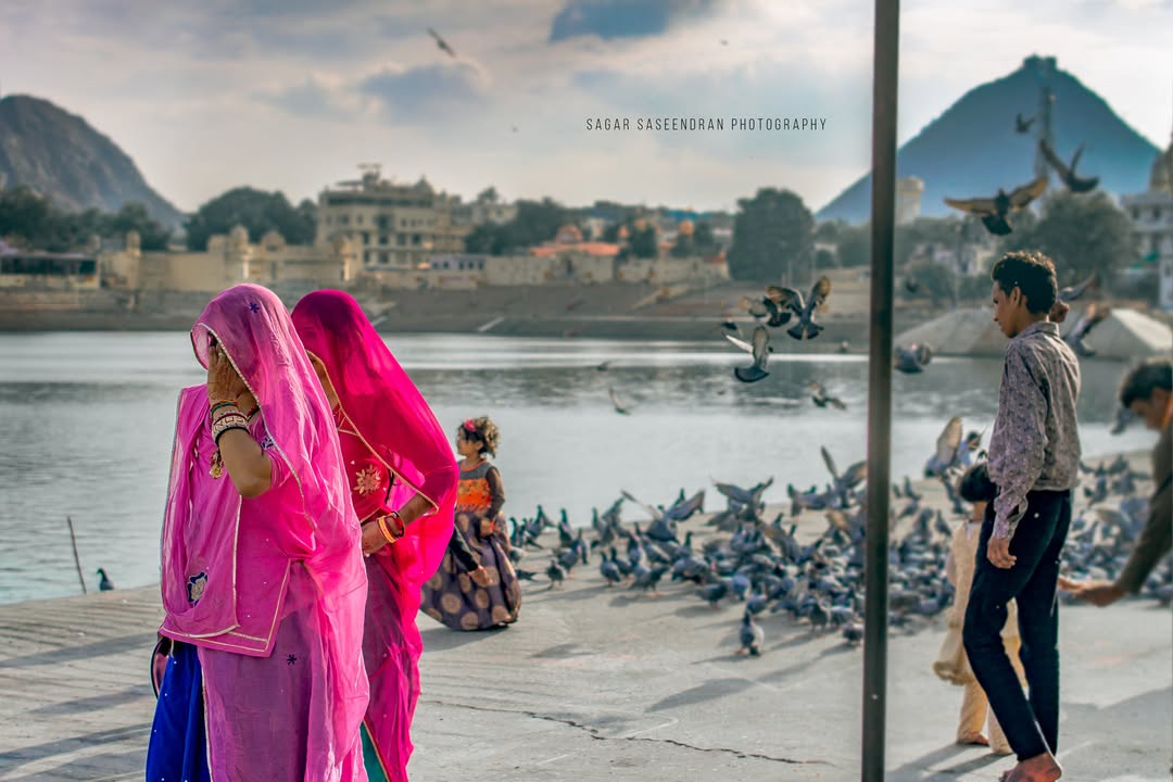 What is a Sari? History, meaning and tradition