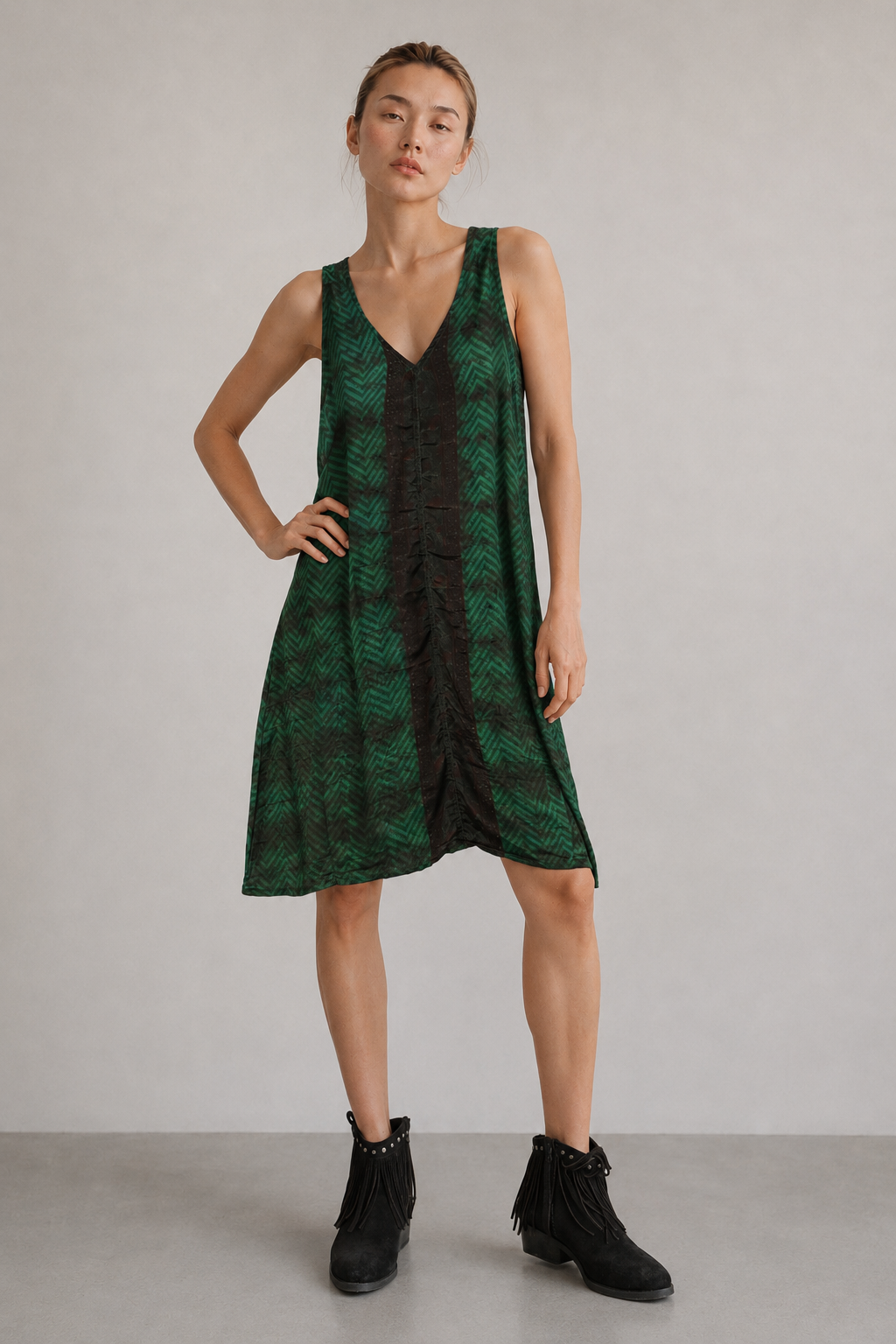 LINH - SHORT DRESS